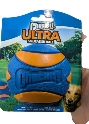 Chuckit Ultra Squeaker Ball - Nästan oförstörbar boll med pip - Olika storlekar