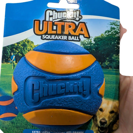 Chuckit Ultra Squeaker Ball - Nästan oförstörbar boll med pip - Olika storlekar
