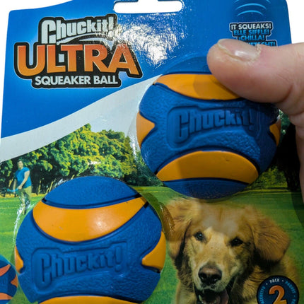 Chuckit Ultra Squeaker Ball - Nästan oförstörbar boll med pip - Olika storlekar