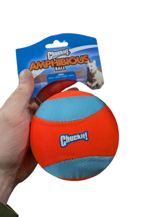 Chuckit Amphibious Mega Ball Orange/Blå - Speciellt tillverkad för vattnet