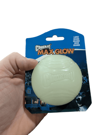Chuckit Max Glow Ball Glow In The Dark - Lysande, nästan oförstörbar boll - olika storlekar