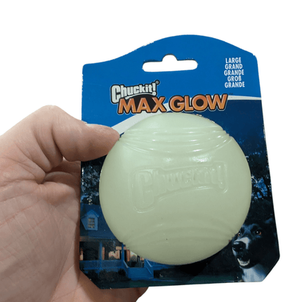 Chuckit Max Glow Ball Glow In The Dark - Lysande, nästan oförstörbar boll - olika storlekar